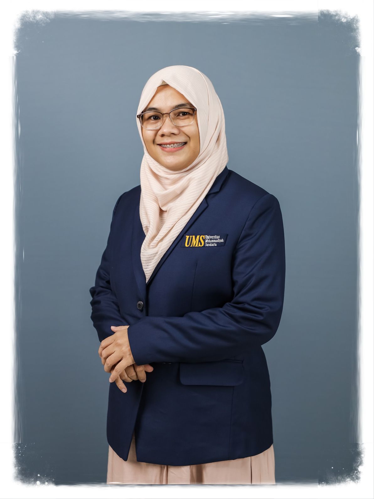 Dr. Aflit Nuryulia Praswati