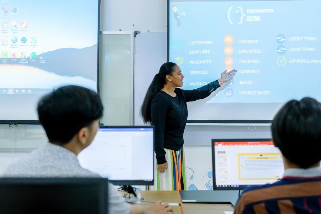 Fasilitas Pendukung Kompetensi Digital di Laboratorium